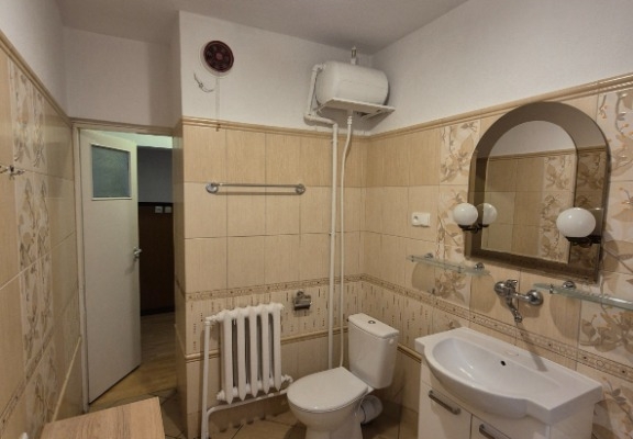 Ogłoszenie - Sprzedam dom w centrum Ślesina. Zdjęcie 9