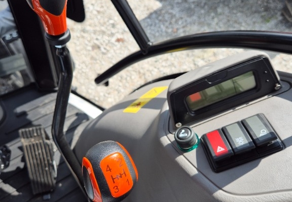 Ogłoszenie - WYPRZEDAŻ ROCZNIKA 2025 LOVOL M504 PREMIUM – Nowy ciągnik rolniczy 55KM /Gwarancja /Transport. Zdjęcie 10