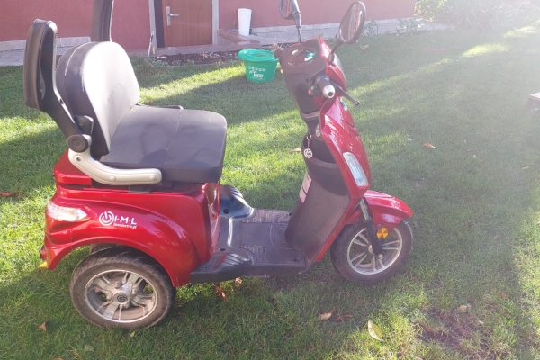 Ogłoszenie - sprzedam elektryczny skuter inwalidzki trzy kołowy. Zdjęcie 4