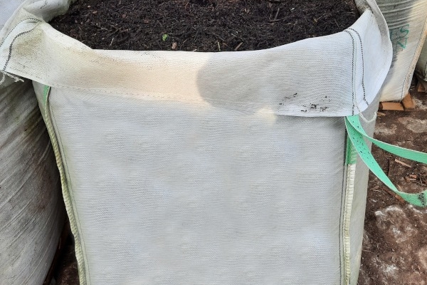 Ogłoszenie - Substrat Humusowy z Kompostowanych Pozostałości Pozrębowych. Zdjęcie 2