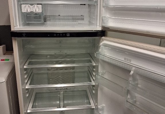 Ogłoszenie - LODÓWKA SHARP. Zdjęcie 2