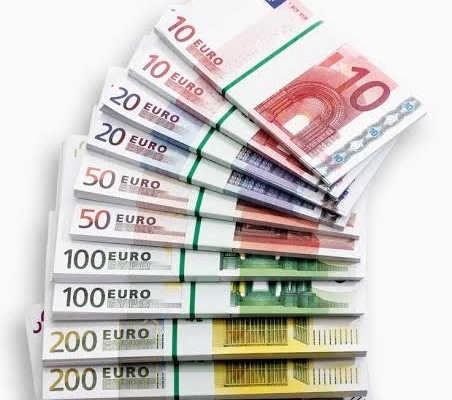 Ogłoszenie - Skontaktuj się z nami aby uzyskać niezawodną i szybką pożyczkę.. Zdjęcie 2