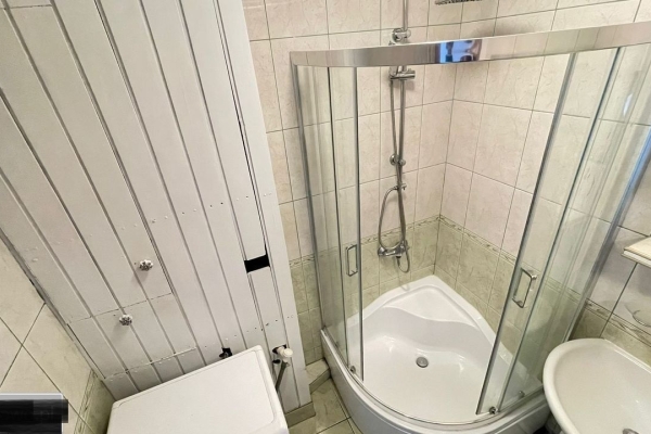 Ogłoszenie - 2pok, 42met, okolice Białowieskiej BALKON/PIWNICA/WINDA (Wrocław). Zdjęcie 4