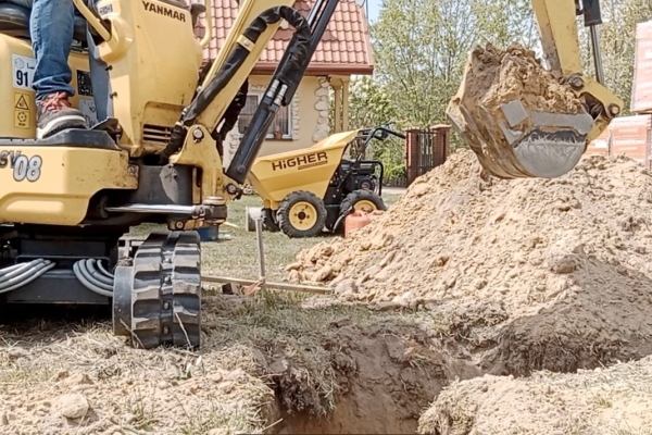 Ogłoszenie - koparka. Zdjęcie 3