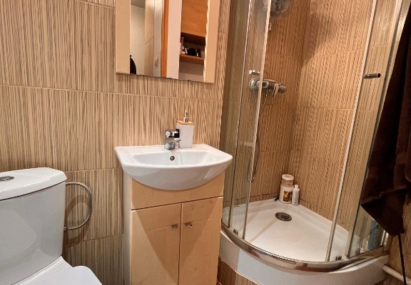 Ogłoszenie - 2pok, 37met, ul. Legnicka PIWNICA/WINDA (Wrocław). Zdjęcie 7