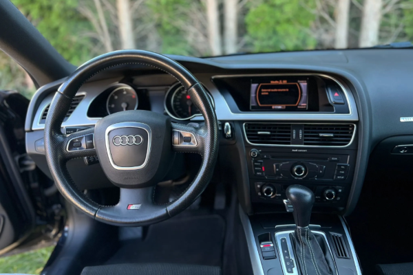 Ogłoszenie - Audi A5 Coupé 8T 2009 Rok Diesel Przebieg-121000km 2X S-Line. Zdjęcie 9