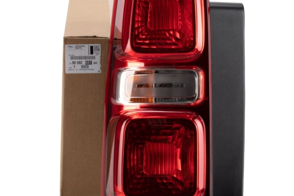 Ogłoszenie - Lampa tylna LEWA drzwi tył Fiat Scudo 3 Citroen Jumpy 3 Peugeot Expert 3 Toyota ProAce 2016- Opel Vivaro C Zafira 2019-. Zdjęcie 1