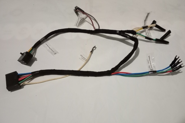 Ogłoszenie - Wiązka instalacja świateł awaryjnych uniwersalna ciągnik , kombajn i inne. Zdjęcie 2