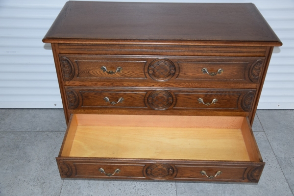 Ogłoszenie - komoda ludwikowska z szufladami - jak nowa. Zdjęcie 3