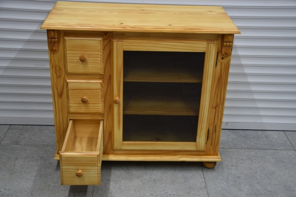 Ogłoszenie - komoda z drewna sosnowego - jak nowa. Zdjęcie 3