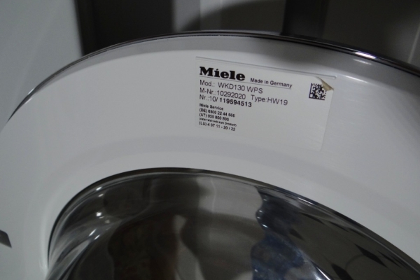 Ogłoszenie - Komplet Miele  Pralka  Miele    W1 Edition  + Suszarka  Miele   T 9747 używane  po  serwisie.. Zdjęcie 3