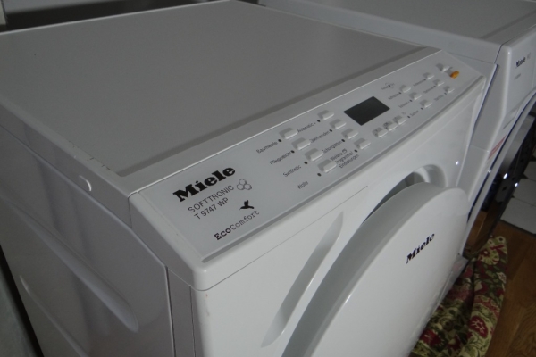 Ogłoszenie - Komplet Miele  Pralka  Miele    W1 Edition  + Suszarka  Miele   T 9747 używane  po  serwisie.. Zdjęcie 5