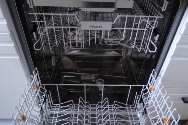 Ogłoszenie - Zmywarka  Miele  G 6410 biała   60  do zabudowy.. Zdjęcie 4