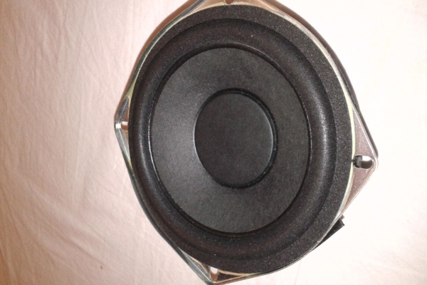 Ogłoszenie - GŁOŚNIK LG 70  W  8 OHM WOOFER. Zdjęcie 2