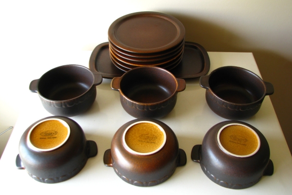 Ogłoszenie - Kamionkowe miseczki z uszkami talerzyki i patera – tacka, na 6 osób. Zdjęcie 6