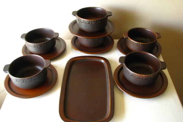 Ogłoszenie - Kamionkowe miseczki z uszkami talerzyki i patera – tacka, na 6 osób. Zdjęcie 2