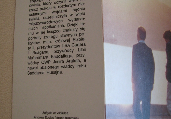 Ogłoszenie - Królowa Noor Autobiografia Opowieść o nieoczekiwanym życiu Noor AL Husajn. Zdjęcie 8