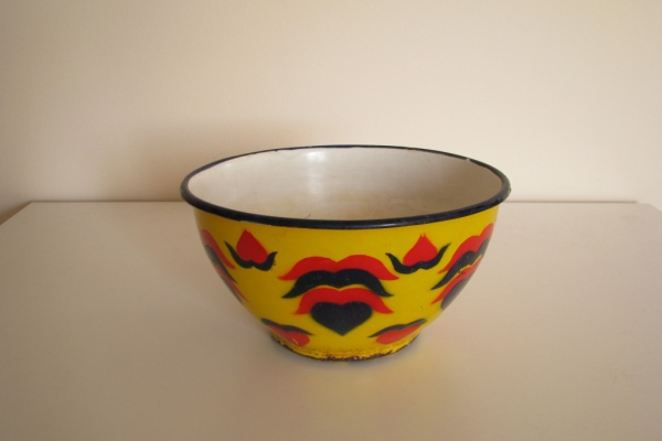 Ogłoszenie - Piękna, stara, metalowa, emaliowana na żółto miska we wzory. Zdjęcie 9