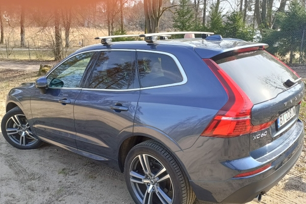 Ogłoszenie - Sprzedam Volvo XC60 T5 AWD. Zdjęcie 4