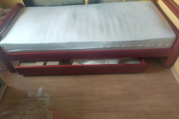 Ogłoszenie - Łóżko. Zdjęcie 2