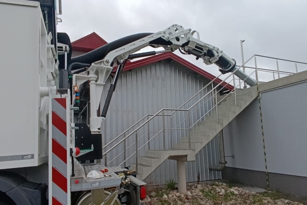 Ogłoszenie - Koparka ssąca MAN MTS Dino 12 odkurzacz na sprzedaż lub wynajem. Zdjęcie 4