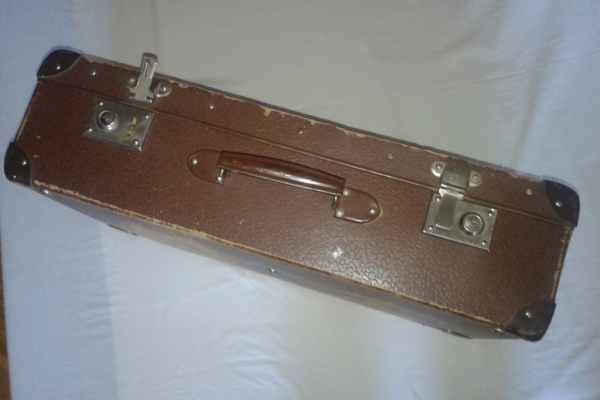 Ogłoszenie - WALIZKA TEKTUROWA STARA. Zdjęcie 3