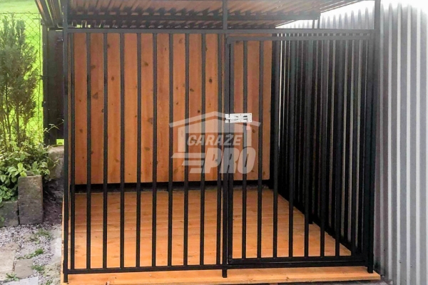 Ogłoszenie - Kojec dla psów 2x2m - Drewniana podłoga - ściany zabudowane drewnem  GP393. Zdjęcie 2