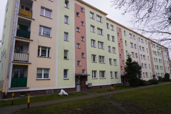 Ogłoszenie - Udział 1/2 w mieszkaniu przy ul. Kasprzyckiego 5. Zdjęcie 2