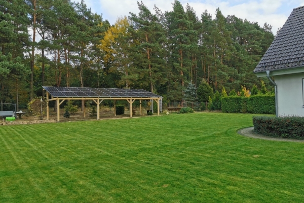 Ogłoszenie - WIATA FOTOWOLTAICZNA 10,62 kWp z MAGAZYNEM ENERGII 5 kWh. Zdjęcie 1
