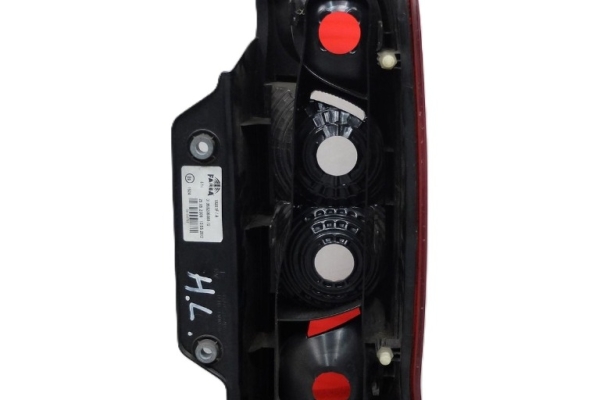 Ogłoszenie - Lampa tylna Lewa drzwi Kierowcy tył Fiat Fiorino Qubo Citroen Nemo Peugeot Bipper 2007-2024. Zdjęcie 2