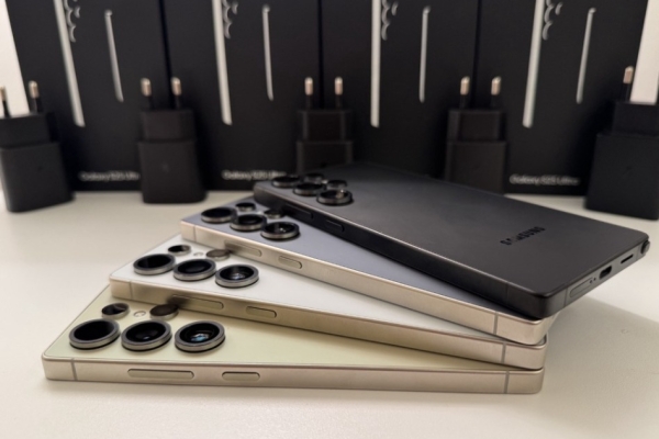 Ogłoszenie - Samsung Galaxy S25 Ultra, S25, S25+, S24 Ultra, Samsung Z Fold7, Apple iPhone 17 Pro Max, iPhone 17 Pro, iPhone 16 Pro. Zdjęcie 4