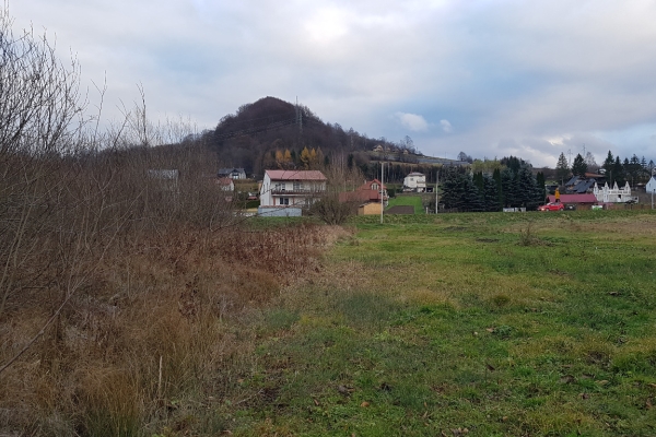 Ogłoszenie - Uzbrojona działka w centrum Bóbrki obok Soliny, idealna pod parking!. Zdjęcie 8