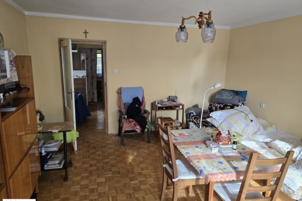 Ogłoszenie - 1pok, 41met, okolice Bzowej BALKON/PIWNICA (Wrocław). Zdjęcie 2