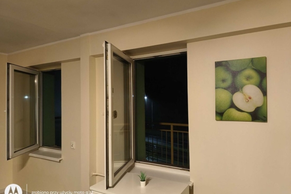 Ogłoszenie - 1pok, 39met, okolice Magnolii BALKON/PIWNICA/WINDA (Wrocław). Zdjęcie 2