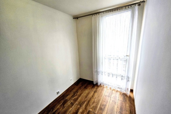 Ogłoszenie - 2pok, 31met, okolice Gorlickiej PIWNICA/WINDA/PARKING (Wrocław). Zdjęcie 3