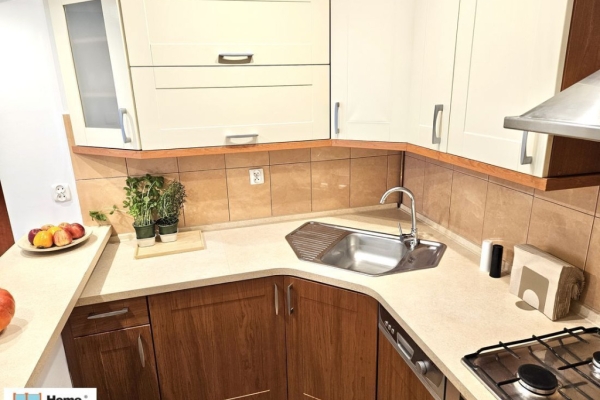 Ogłoszenie - 2pok, 37met, Okolice Sky Tower PARKING (Wrocław). Zdjęcie 3