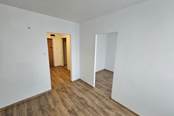 Ogłoszenie - 2pok, 31met, okolice Gorlickiej PIWNICA/WINDA/PARKING (Wrocław). Zdjęcie 4