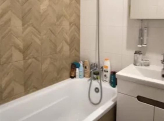 Ogłoszenie - 2pok, 37met, Plac Grunwaldzki BALKON/PIWNICA/WINDA (Wrocław). Zdjęcie 4