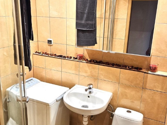 Ogłoszenie - 2pok, 37met, Okolice Sky Tower PARKING (Wrocław). Zdjęcie 5