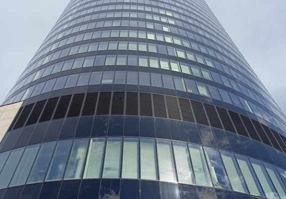 Ogłoszenie - 2pok, 70met, okolice Wielkiej APARTAMENT W SKY TOWER (Wrocław). Zdjęcie 6