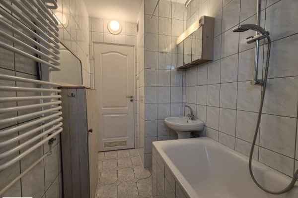 Ogłoszenie - 2pok, 43met, Okolice Tkackiej PIWNICA/STRYCH (Wrocław). Zdjęcie 9