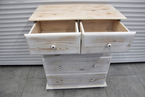 Ogłoszenie - komoda z szufladami z drewna sosnowego - jak nowa. Zdjęcie 3