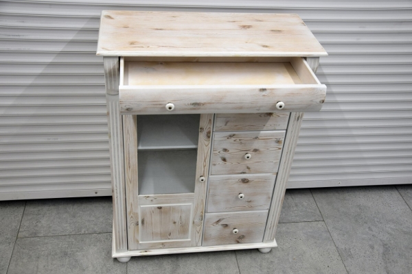 Ogłoszenie - komoda z drewna sosnowego - jak nowa. Zdjęcie 4