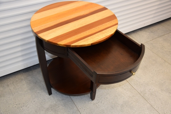 Ogłoszenie - stolik z drewna tekowego - jak nowy. Zdjęcie 3