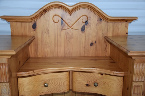 Ogłoszenie - kredens z drewna sosnowego - jak nowy. Zdjęcie 6