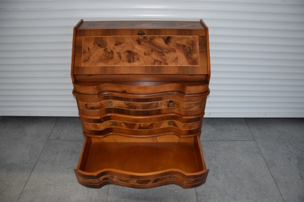 Ogłoszenie - sekretarzyk z drewna orzechowego - jak nowy. Zdjęcie 3