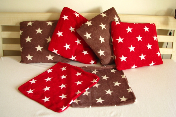 Ogłoszenie - Dekoracyjne pluszowe poszewki 45 x 45 cm w gwiazdki 6 szt na poduszki + kocyki. Zdjęcie 3