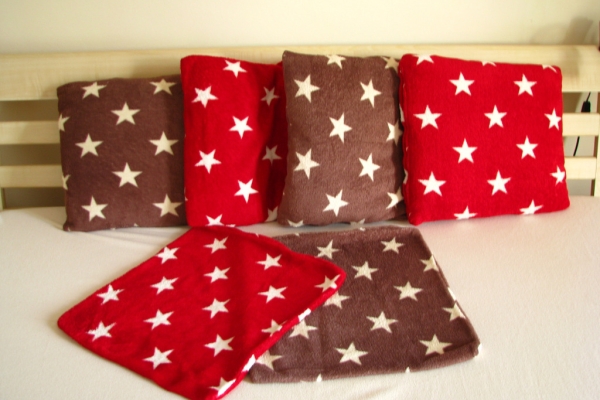 Ogłoszenie - Dekoracyjne pluszowe poszewki 45 x 45 cm w gwiazdki 6 szt na poduszki + kocyki. Zdjęcie 4