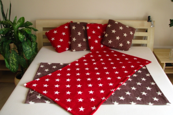 Ogłoszenie - Dekoracyjne pluszowe poszewki 45 x 45 cm w gwiazdki 6 szt na poduszki + kocyki. Zdjęcie 1