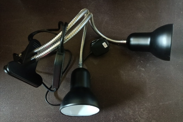 Ogłoszenie - Podwójna lampka na klipsie. Zdjęcie 1